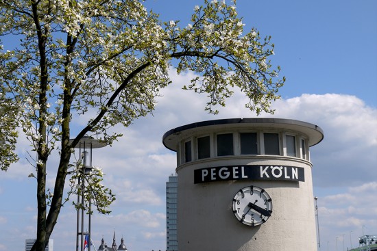 Cologne, horloge Pegel Koln