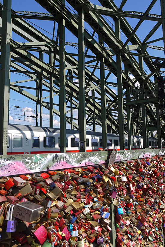 Cologne, Love Locks sur Hohenzollernbrucke